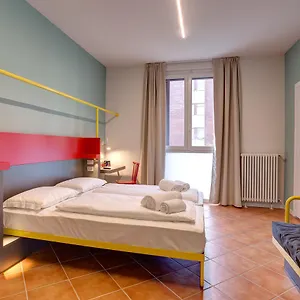 Meininger Garibaldi Hostel